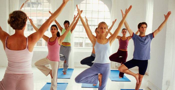 Manuela asistir la clase yoga